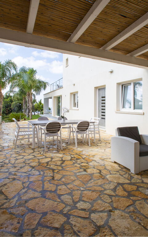 Villa Annalisa: Buitenshuis