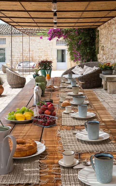 Villa Dimora Pura: Balkon / terras / patio