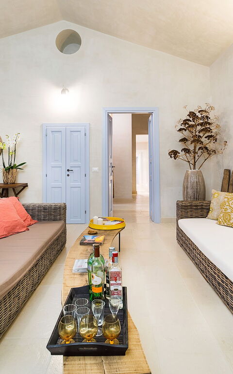 Villa Dimora Pura: Woonkamer