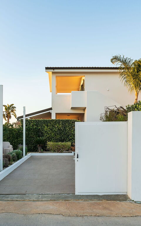 Anny: Buitenkanten, Tuin