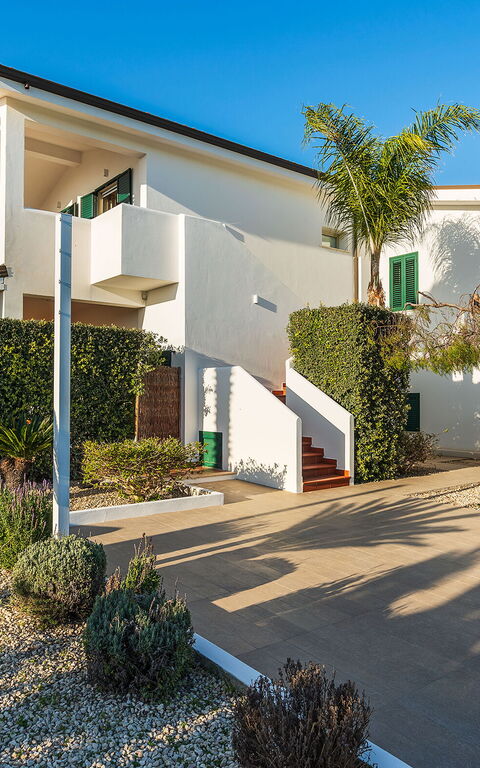 Anny: Buitenkanten, Tuin