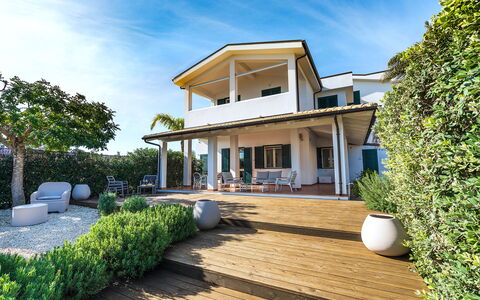 Accommodatie Euthalia: Buitenkanten, Buitenshuis, Tuin