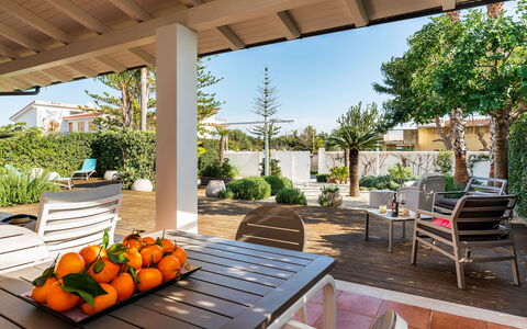 Accommodatie Euthalia: Buitenkanten, Buitenshuis, Tuin