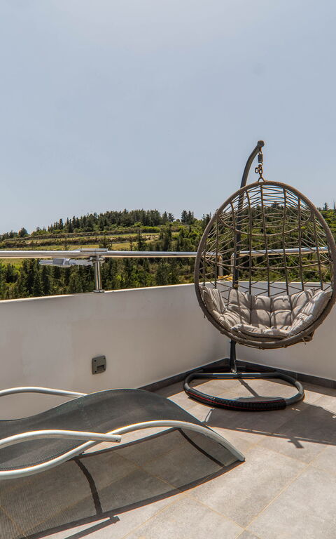 Villa Eftychia: Balkon / terras / patio, Buitenshuis