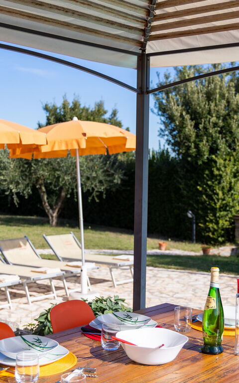 Villa Renina: Balkon / terras / patio, Buitenshuis, Tuin, zwembad