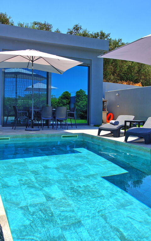 Villa Zaneti: Buitenkanten, Buitenshuis, Zomer, zwembad