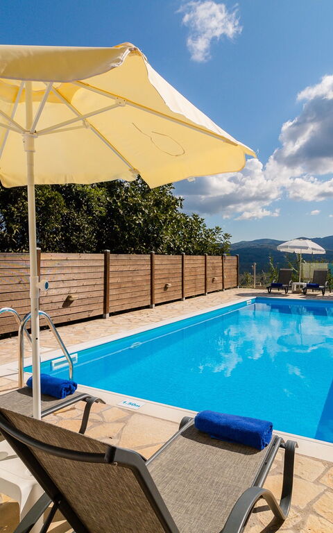 Villa Dinos: zwembad