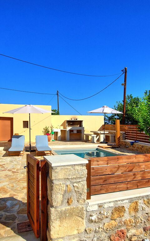 Villa Vicilla: Buitenshuis