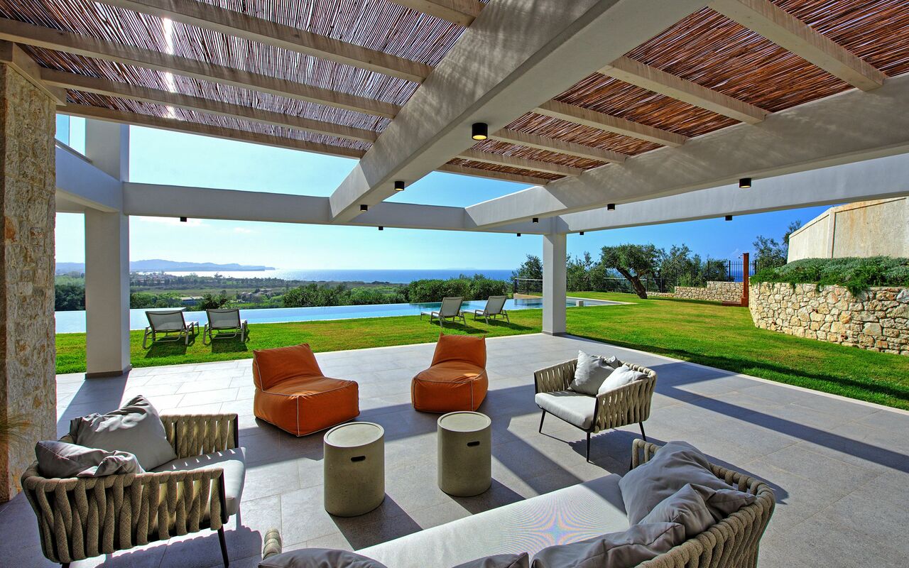 Villa Ebellina: Balkon / terras / patio