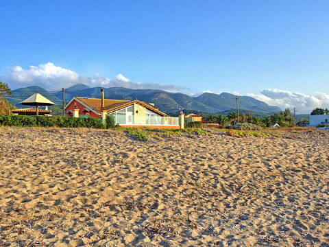 Beach Villa Athanasia