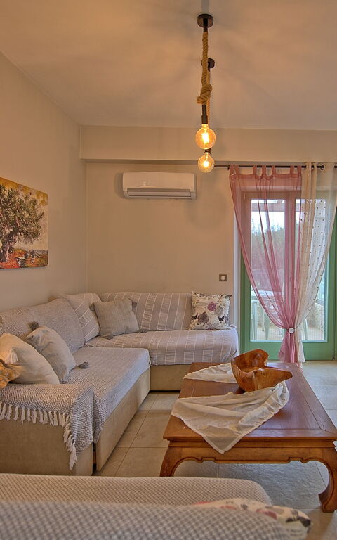 Villa Elaia: Woonkamer