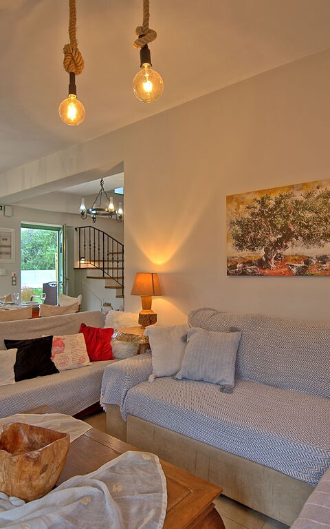 Villa Elaia: Woonkamer