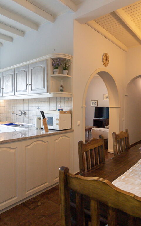 Villa Dimitris: Keuken, Lunchroom