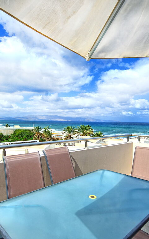 Cabanavillas Milano: Balkon / terras / patio