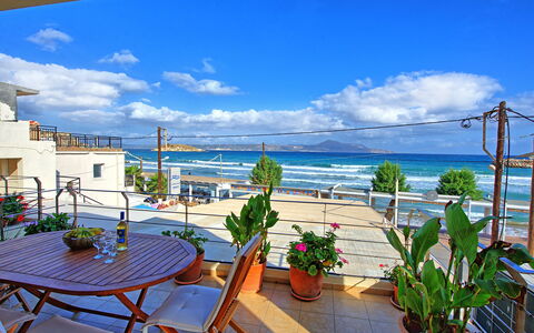 Accommodatie Emmanouela: Buitenshuis, Keer bekeken