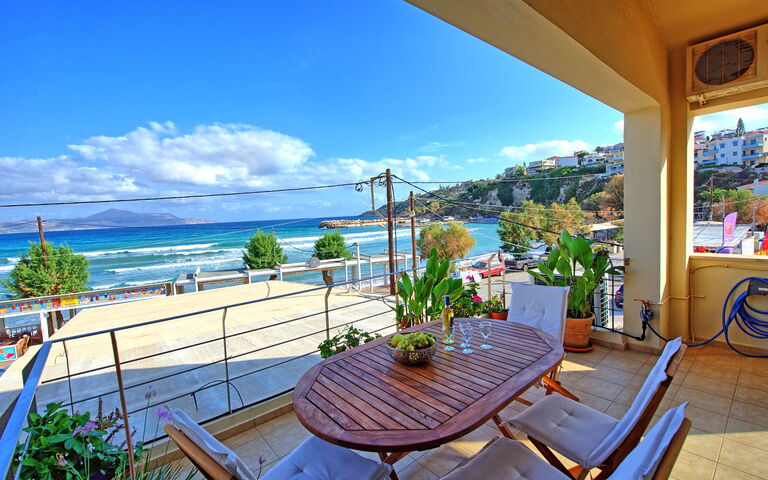 Accommodatie Emmanouela: Balkon / terras / patio, Keer bekeken