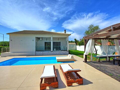 Beach Villa Christina