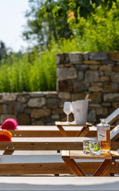 San Guido: Buitenshuis