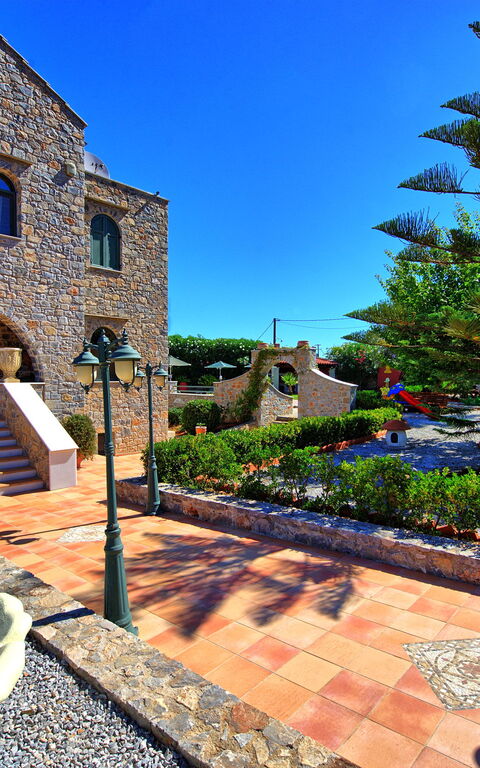 Villa Antina: Buitenkanten, Buitenshuis, Tuin, Zomer