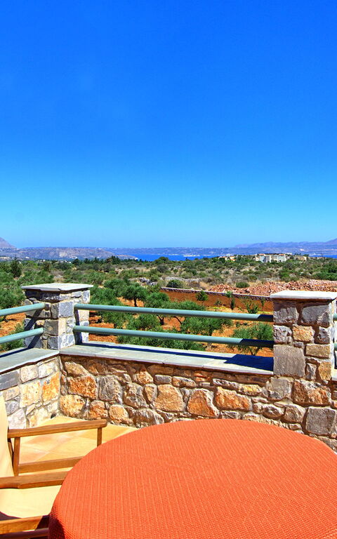 Villa Antina: Balkon / terras / patio, Buitenshuis, Keer bekeken