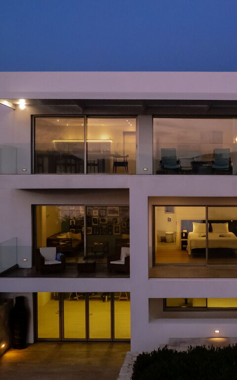 Villa Bluewhite: Buitenkanten, Buitenshuis, Keer bekeken