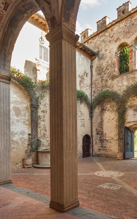 Villa Paneretta: Buitenshuis