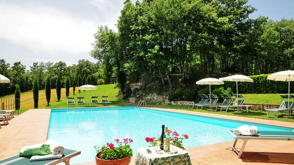 Casale Chieteno: Buitenshuis, Zomer, zwembad