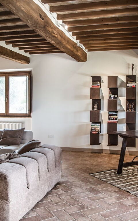 Villa Chiugi: Woonkamer