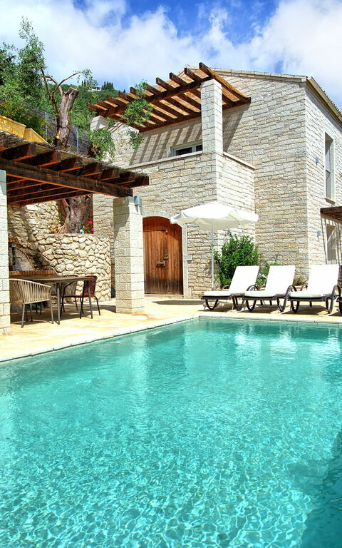 Villa Yaisemi: zwembad