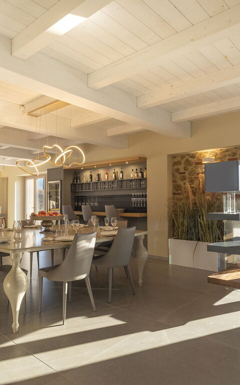 Villa Campana: Woonkamer