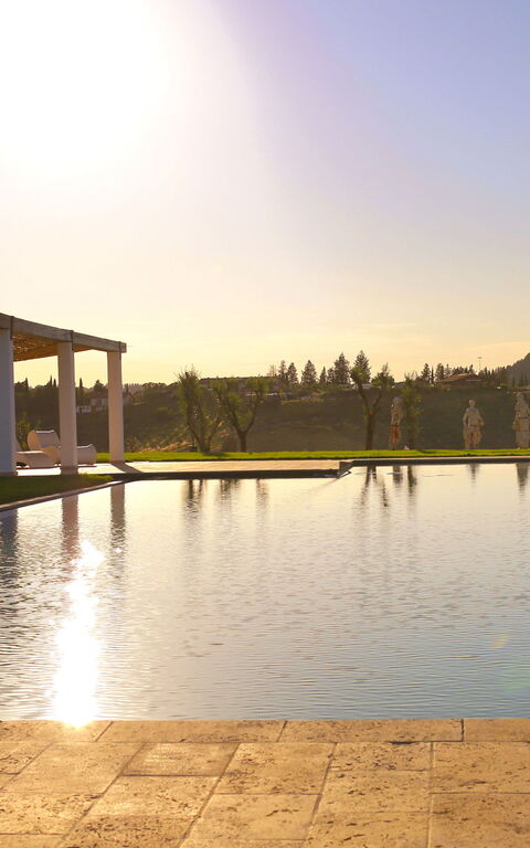 Villa Campana: Buitenshuis, Tuin, Zomer, zwembad