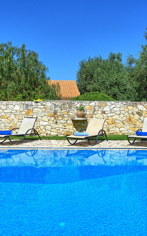 Votana House: zwembad