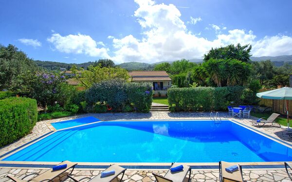 Votana House: zwembad