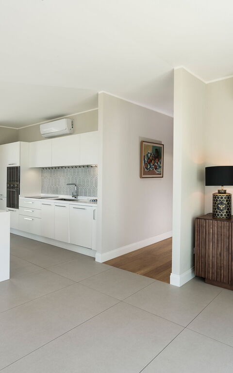 Villa Colleverde: Keuken, Lunchroom, Woonkamer