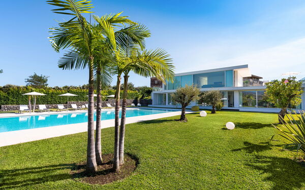 Villa Greta: Tuin, zwembad