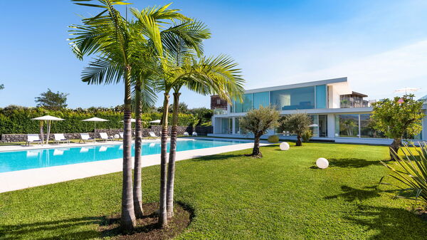 Villa Greta: Tuin, zwembad