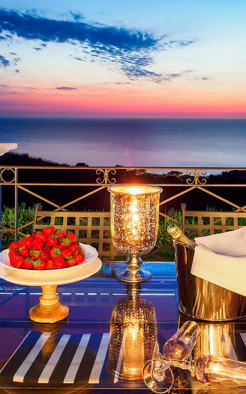 Villa Estella: Balkon / terras / patio