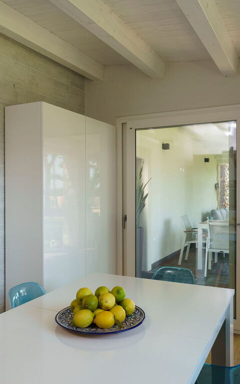 Marinella Punta Milocca: Keuken, Lunchroom