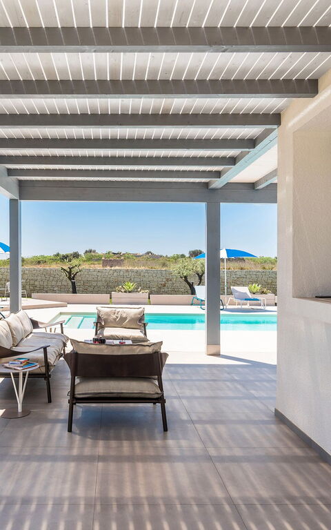 Villa Mia: Balkon / terras / patio, Buitenshuis