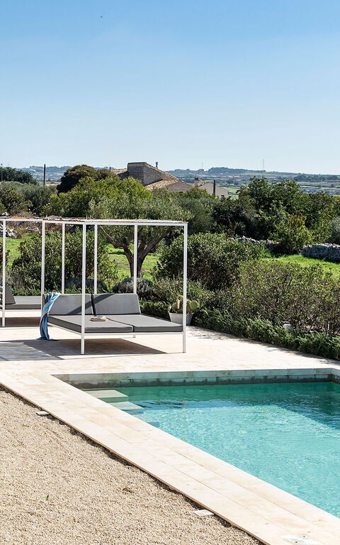 Villa Hybla: Buitenshuis, zwembad