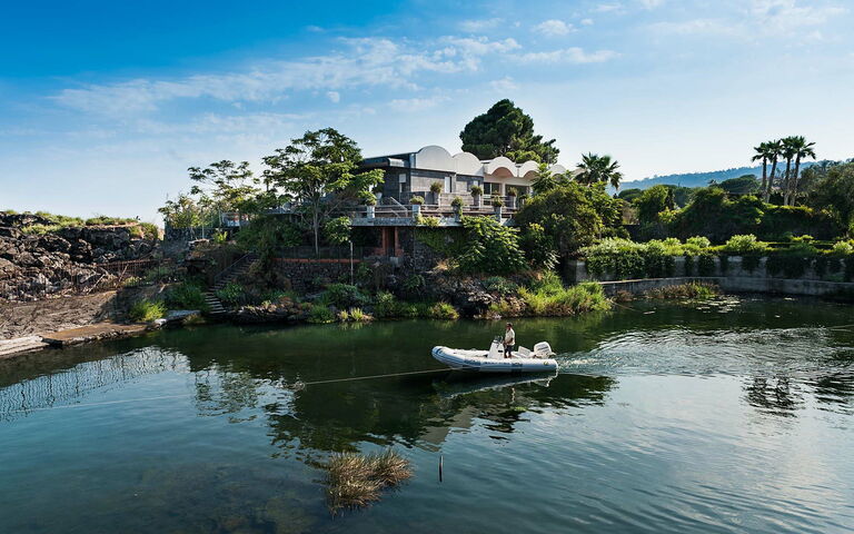 Galatea: Buitenshuis, Zomer