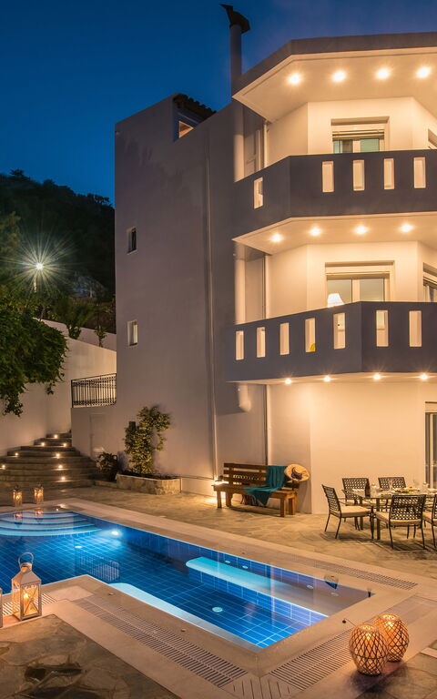 Villa Artemis: Buitenkanten, zwembad