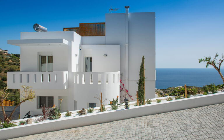 Villa Artemis: Balkon / terras / patio, Buitenkanten