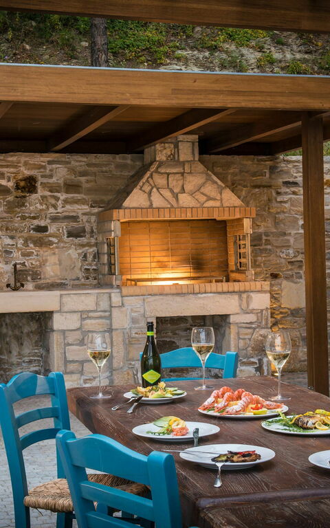 Villa Bella Mare: Balkon / terras / patio, Buitenshuis