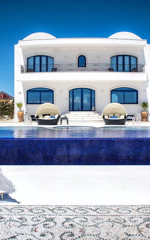 Villa Santor: Buitenkanten, zwembad