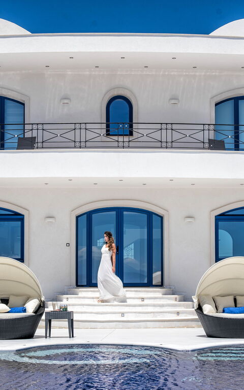 Villa Santor: Buitenkanten, Hoofdingang, zwembad