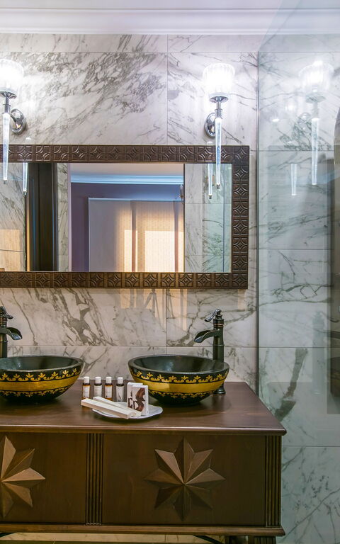 Villa Kalliste: Badkamer