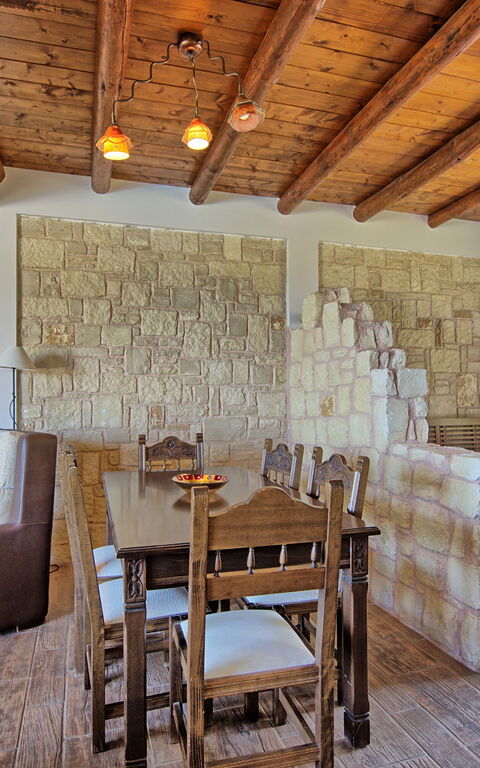 Villa Myrtia: Lunchroom, Woonkamer