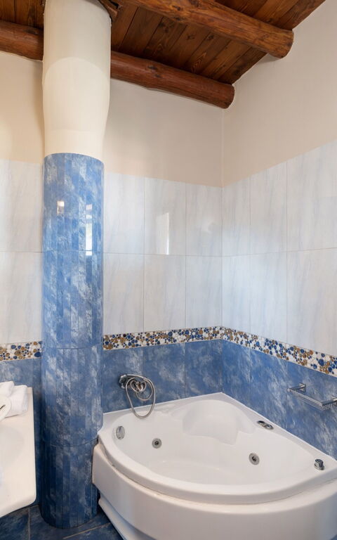 Villa Kissos: Badkamer