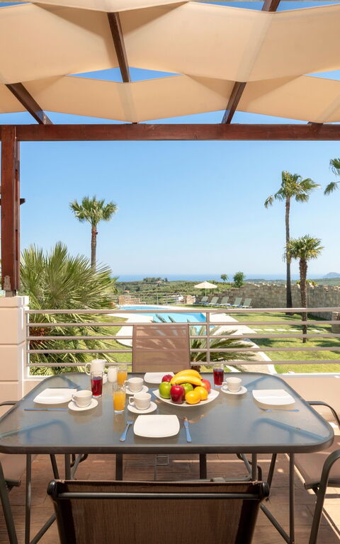 Villa Kissos: Balkon / terras / patio